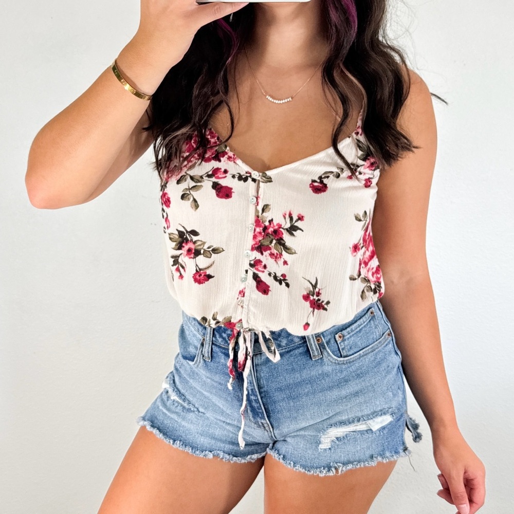 Cream and pink floral crop top